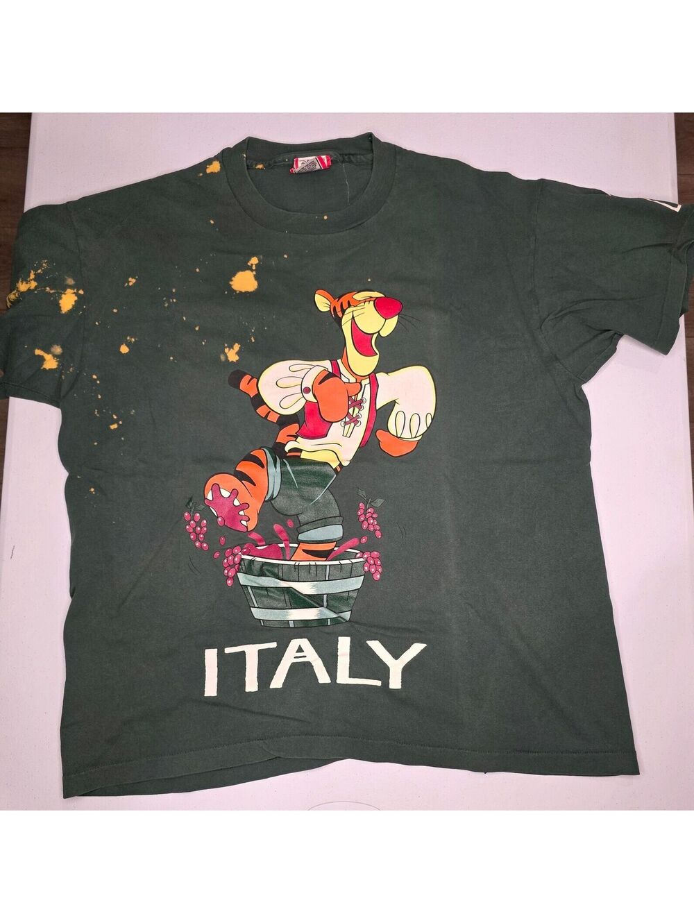 90s Tigger Italy Epcot Spellout Single Stitch Tee